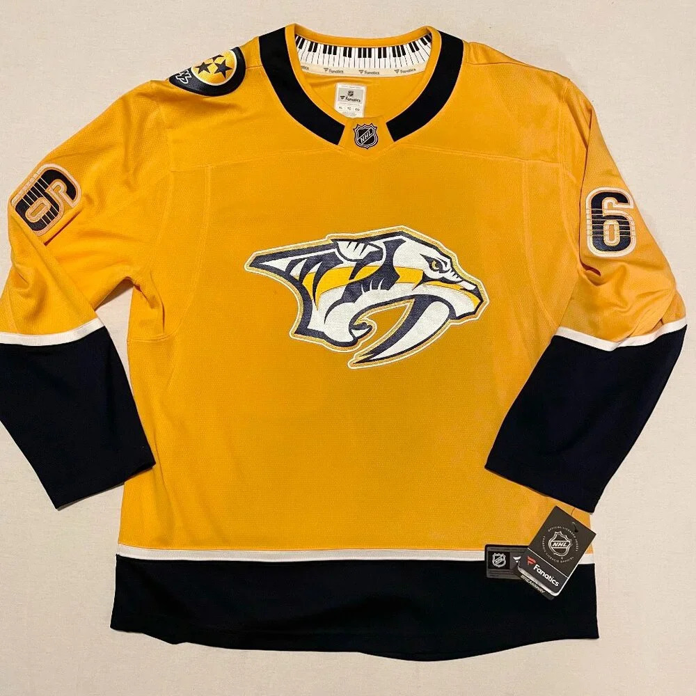P K Subban Nashville Predators Fanatics Jersey Mens Size XL Stains
